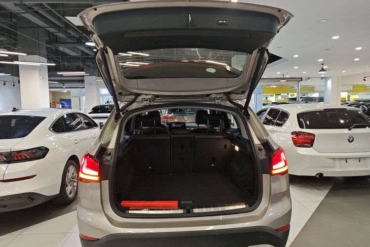 Used BMW X1 2021 Restyled sDrive25Li Leading Edition
