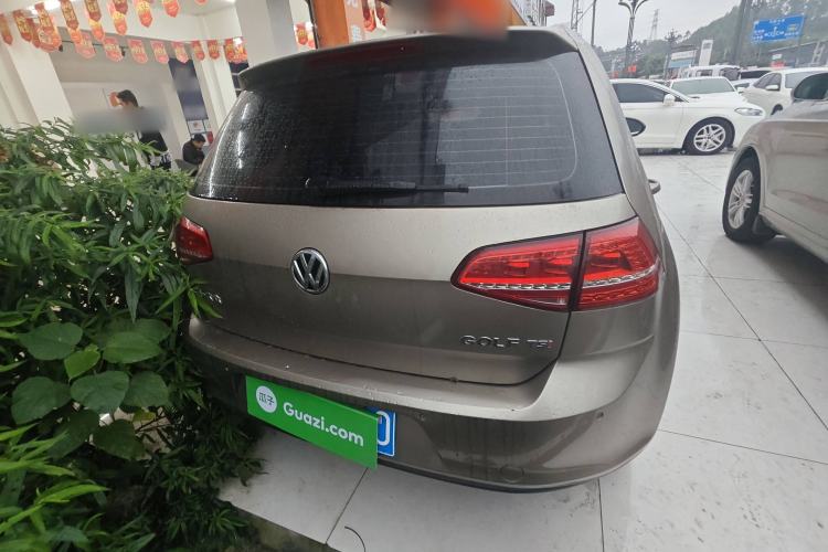 Used Volkswagen Golf 2014 1.4TSI Automatic Luxury Model
