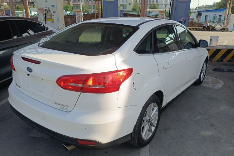 Used Ford Focus 2015 Sedan EcoBoost 180 Automatic Elite Model
