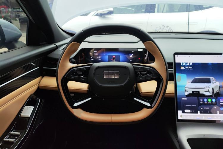 Used  L6 2023 125km Starship
