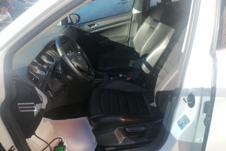 Used Volkswagen Golf 2016 230TSI Automatic Luxury Version