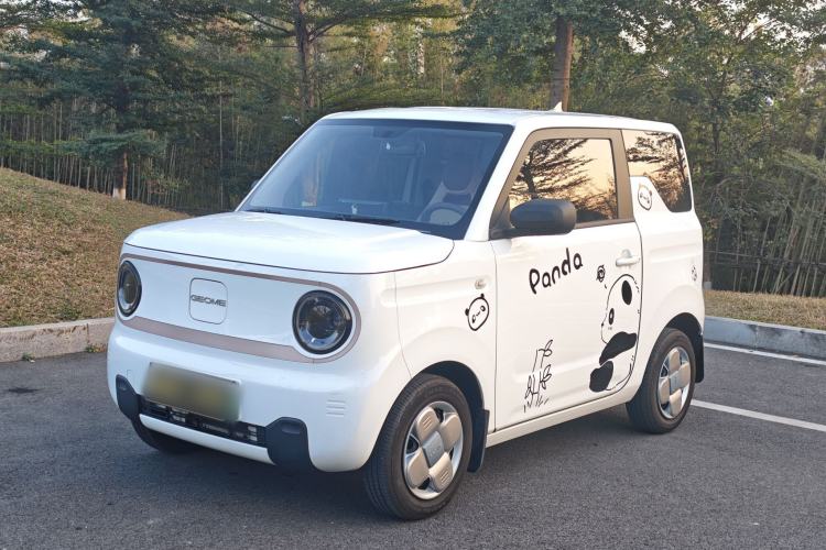 Used Geely Galaxy Panda 2023 Panda Mini 120km Asian Games Edition
