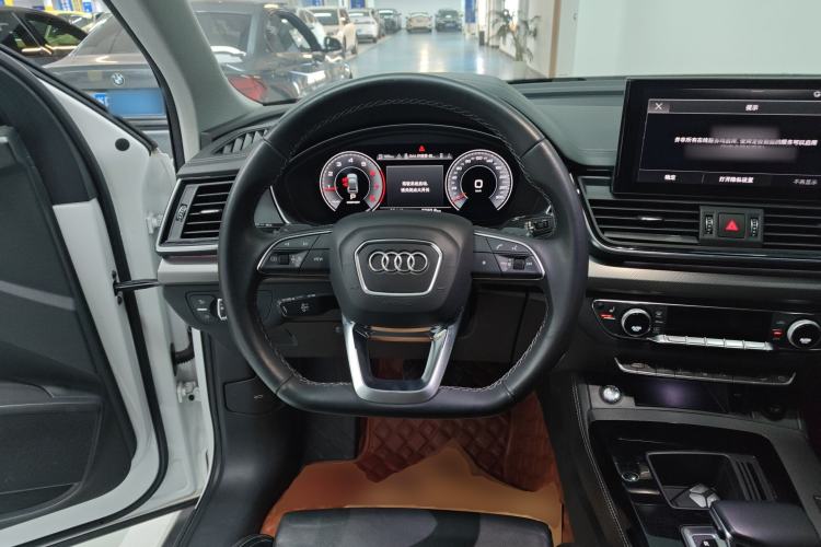 Used Audi Q5L 2022 40T Luxury Dynamic Model

