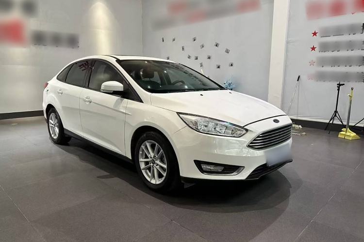 Used Ford Focus 2017 Sedan 1.6L Automatic Fashion Edition Smart Drive Version
