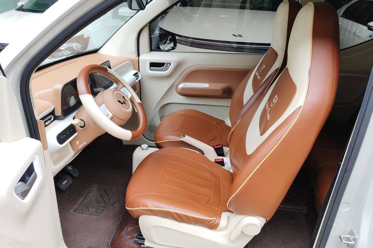 Used Wuling Hongguang MINIEV 2024 3rd Generation 215km Advanced Version
