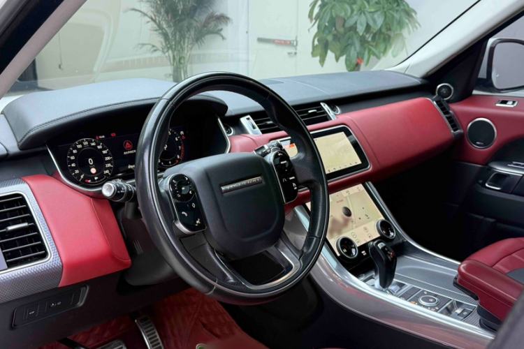 Used Land Rover Range Rover Sport 2020 3.0 L6 HSE DYNAMIC
