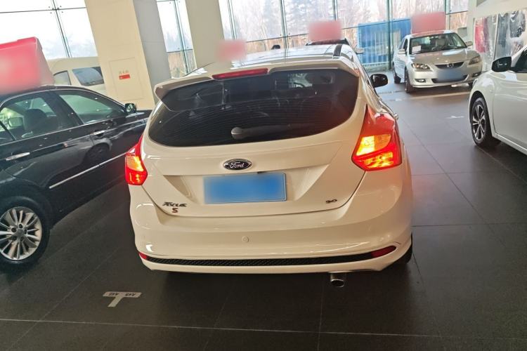 Used Ford Focus 2012 Hatchback 2.0L Automatic Luxury Sport Model