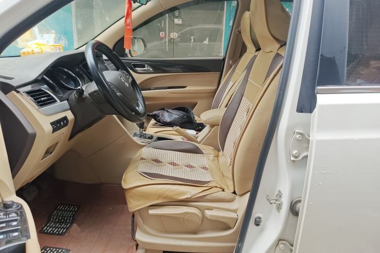 Used Baojun 730 2016 1.8L iAMT Luxury Model 7 Seats
