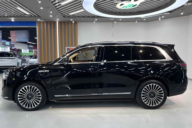 Used Hima AITO M9 2025 Extended-Range Ultra Version 52 kWh 6-Seater
