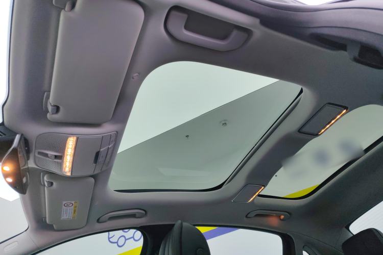 Used Mercedes-Benz E-Class New Energy 2021 E 350 e L Plug-in Hybrid Sedan
