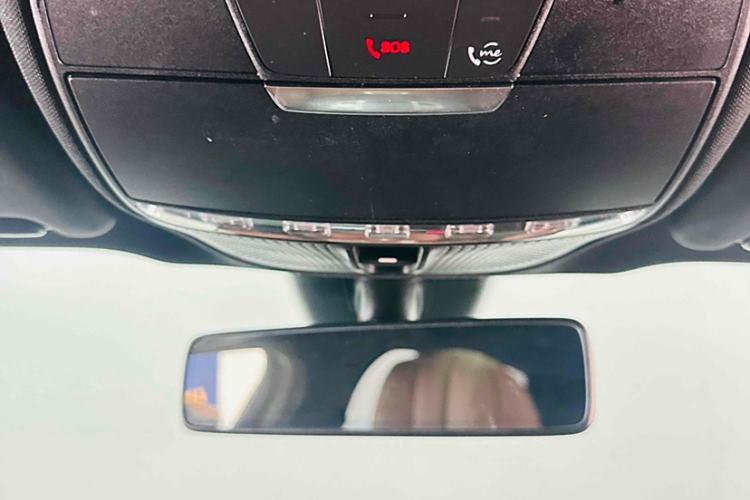 Used Mercedes-Benz E-Class 2022 Second Facelift E 300 L Sport Luxury Edition
