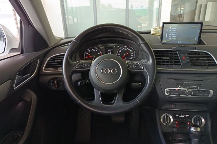 Used Audi Q3 2015 35 TFSI Ambition Edition
