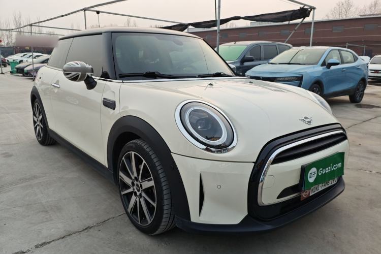 Used  MINI 2023 1.5T COOPER Artist