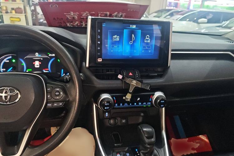 Used Toyota RAV4 2020 Dual-Engine 2.5L E-CVT Two-Wheel Drive Elite Edition
