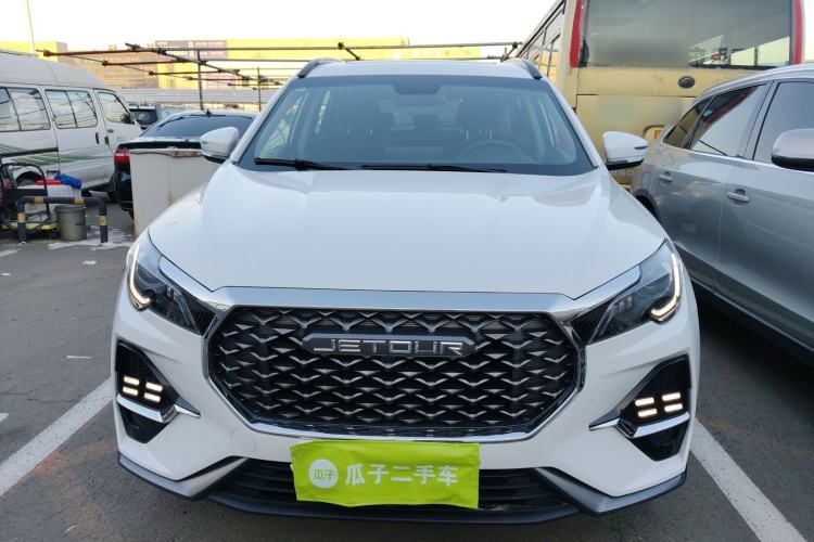 Used JETOUR X70 2023 1.5T DCT Beyond PRO Edition 5-Seater
