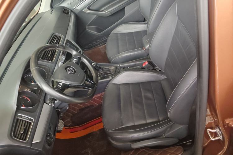 Used Volkswagen Gran Lavida 2017 180TSI DSG Comfort Edition
