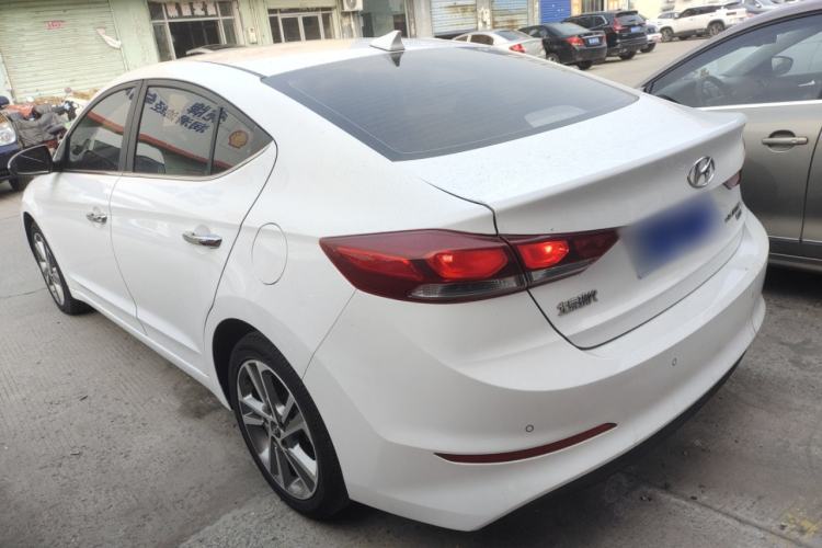 Used Hyundai Elantra 2016 1.6L Automatic ZhiXuan – Elite Version
