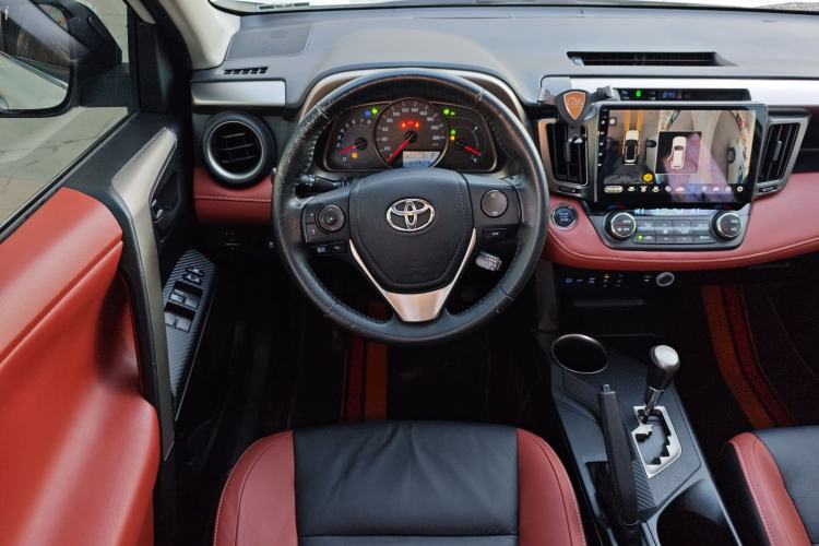 Used Toyota RAV4 2015 2.5L Automatic 4x4 Elite Edition