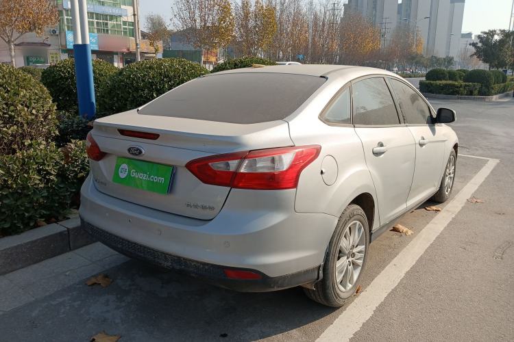 Used Ford Focus 2012 Sedan 1.6L Automatic Comfort Model

