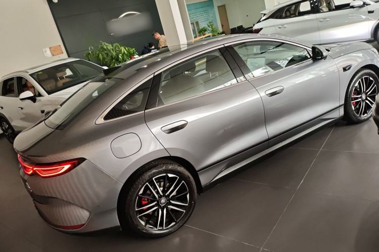 TDK.VehicleDetails.img