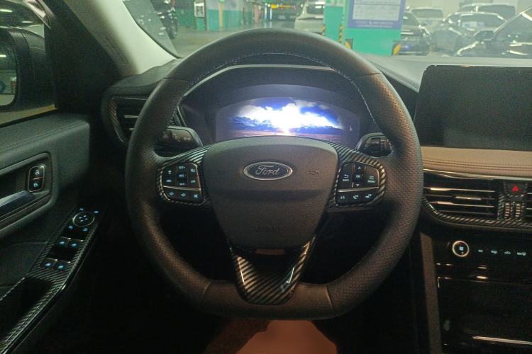 Used Ford Escape 2024 EcoBoost 245 Two-Wheel-Drive Xiangxiang Model
