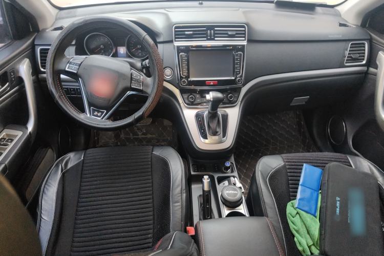 Used Haval H6 2015 Sport Edition 1.5T Automatic Two-Wheel Drive Luxury Model
