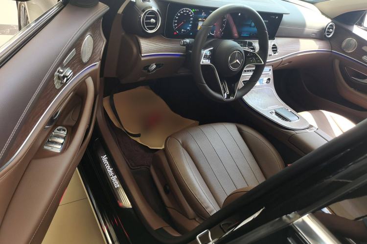 Used Mercedes-Benz E-Class 2021 Restyled E 300 L Luxury Edition
