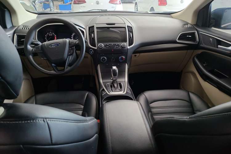 Used Ford Edge 2015 2.0T GTDi Two-Wheel-Drive Elite Edition
