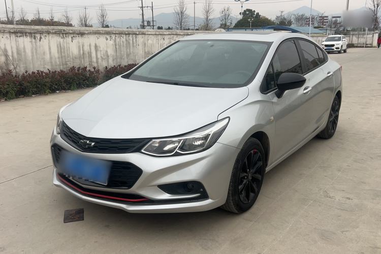 Used Chevrolet Cruze 2018 Redline 320 Automatic Xuanfeng Urban Edition
