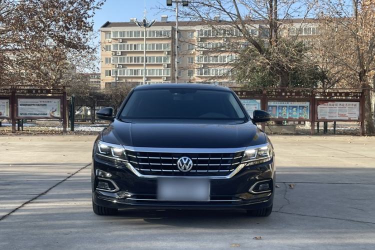 Used Volkswagen Passat 2020 330TSI Elite Edition China VI
