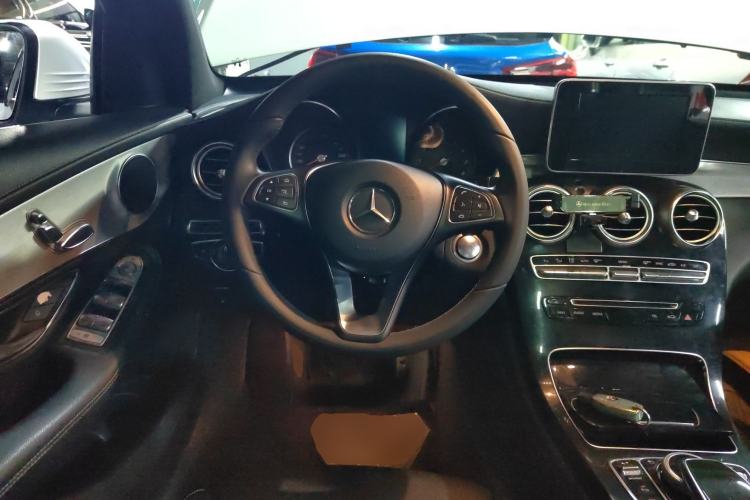 Used Mercedes-Benz GLC 2017 GLC 200 4MATIC
