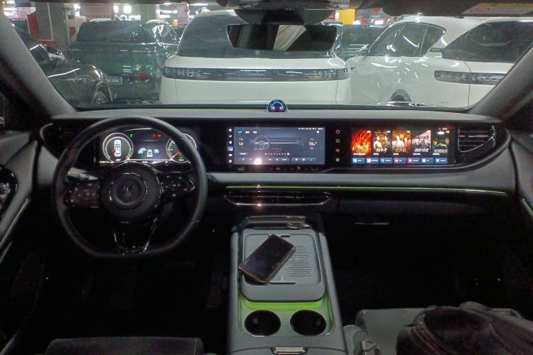 Used VOYAH FREE 2025 318 318 km Rear-Drive Touring Edition
