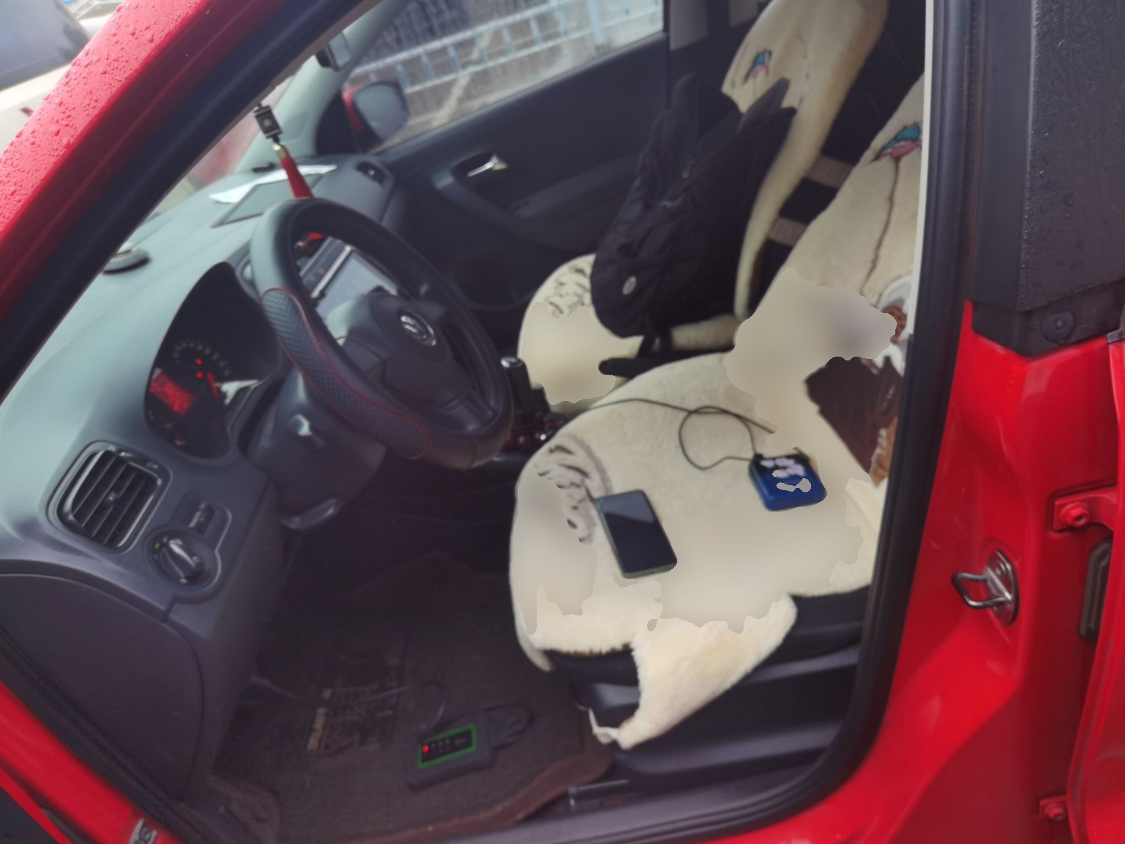 Переднее сиденье в автомобиле