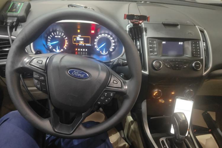 Used Ford Edge 2015 2.0T GTDi Two-Wheel-Drive Elite Edition