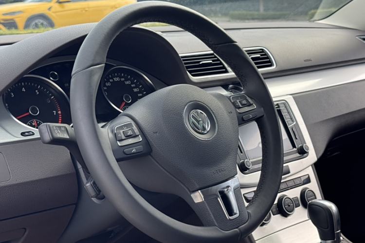 Used Volkswagen FAW-Volkswagen CC 2016 1.8TSI Luxury Model
