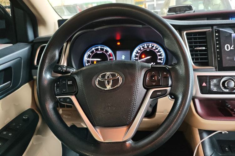 Used Toyota Highlander 2015 2.0T Two-Wheel Drive Elite Edition 5 Seats
