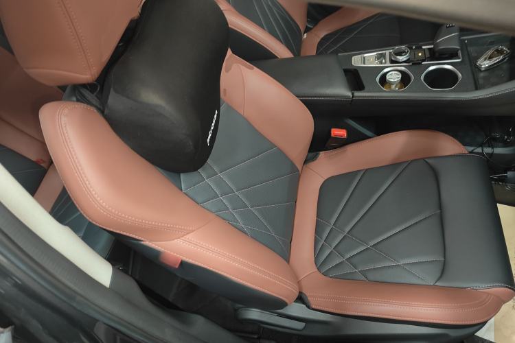 Used Changan Eado 2023 Changan Edition PLUS Blue Whale NE 1.4T GDI DCT Prestige Version
