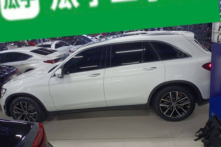 Used Mercedes-Benz GLC 2020 Facelift GLC 260 L 4MATIC Luxury Edition
