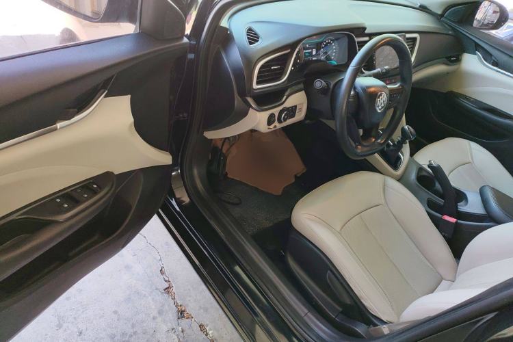 Used Buick GT 2017 15N Manual Elite Version