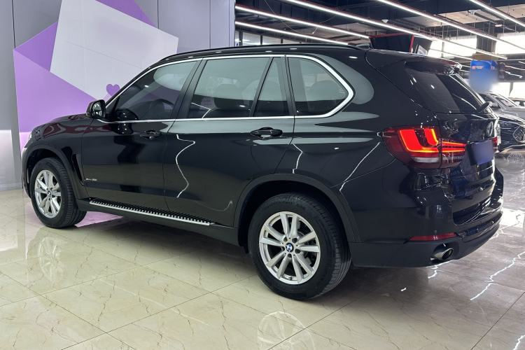 Used BMW X5 2015 xDrive28i
