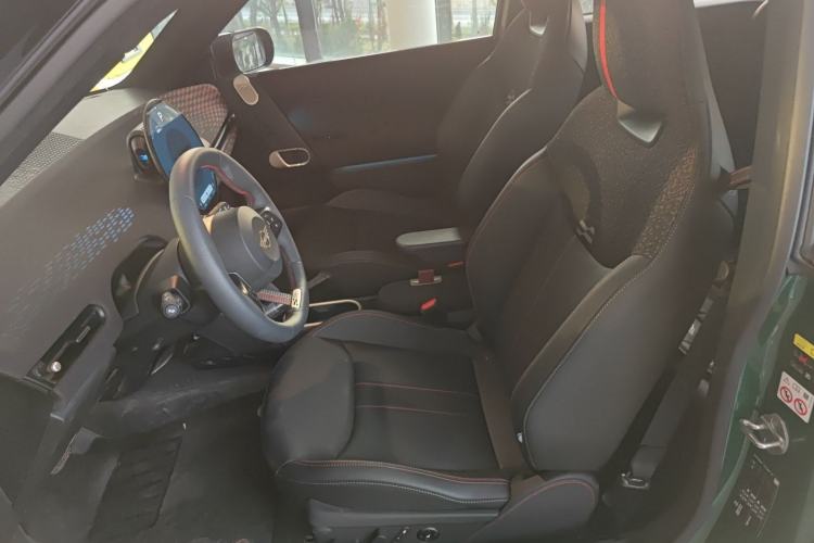 Used  Electric MINI COOPER 2024 452km COOPER SE Racing Driver
