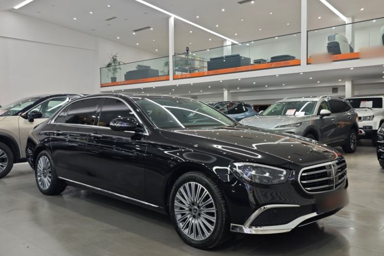 Used Mercedes-Benz E-Class 2023 Updated E 300 L Fashion Edition
