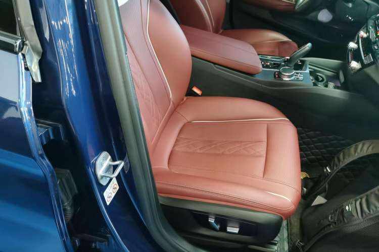 Used BMW 5 Series 2022 Restyled 530Li Leading Edition M Sport Package
