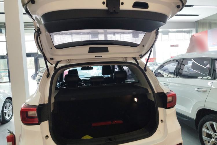 Used MG ZS 2018 1.5L Automatic Luxury Edition China V Standard