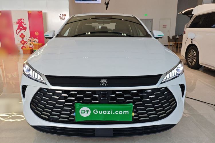 Used BYD Qin PLUS 2025 DM-i Smart Drive 120KM Superior Model
