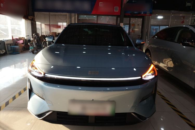 Used  L6 2025 EM-i 140km Starship Edition
