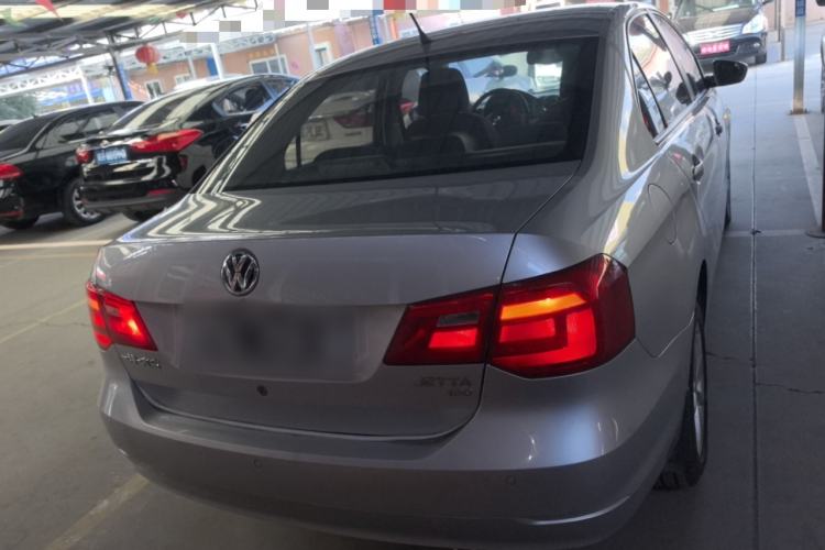 Used Volkswagen Jetta 2015 Value Edition 1.6L Automatic Comfort Version
