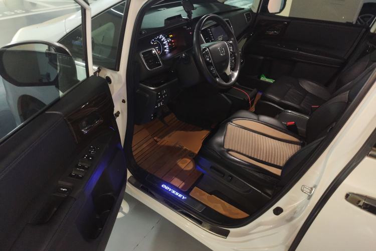 Used Honda Odyssey 2019 2.0L Rui·Zhi Zhen Edition
