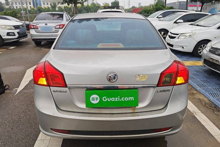 Used Buick Excelle 2013 1.5L Automatic Classic Model
