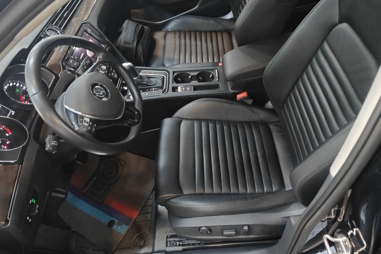 Used Volkswagen Magotan 2019 330TSI DSG Luxury Version China VI Standard
